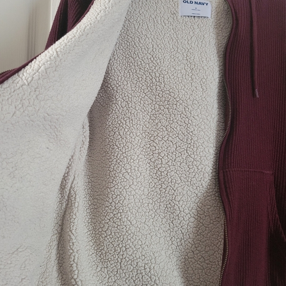 Old Navy- Burgandy Sherpa Lined Hooded Warm Winter Jacket with Big Wide Pockets - Picture 8 of 11